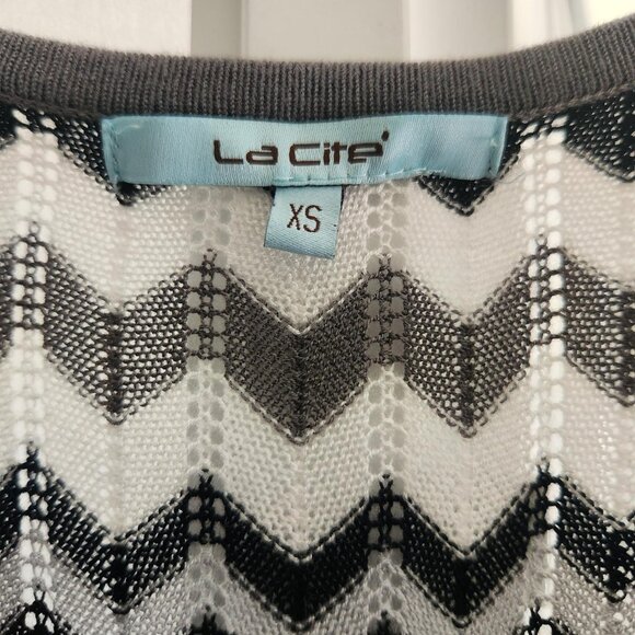 Womens Black & White Knit Midi Dress - Picture 3 of 6